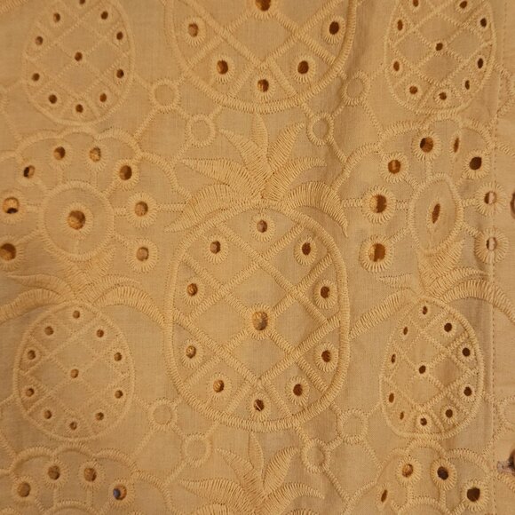 Chico’s Eyelet Pineapple Button Down Top Size 4, US size 20 - Picture 13 of 13